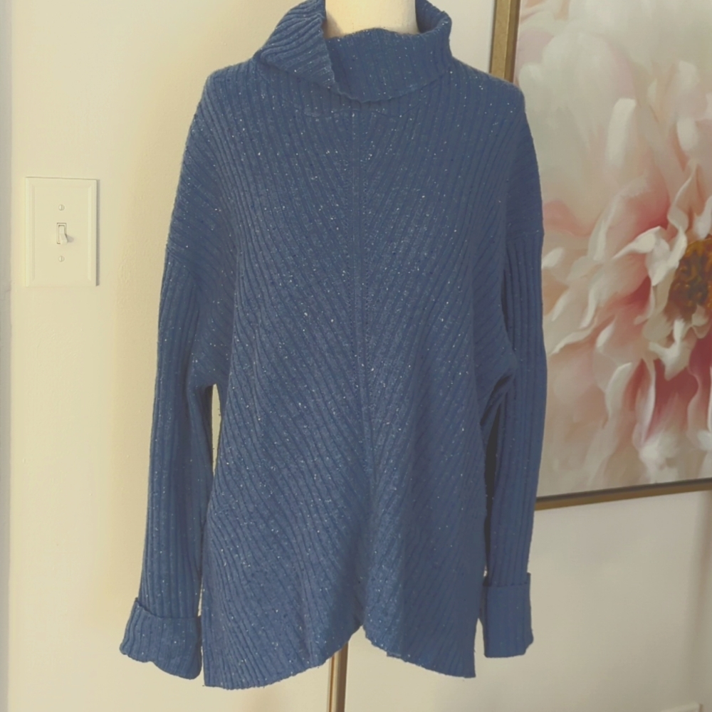 100% Cashmere Blue Becken Sweater, Size M